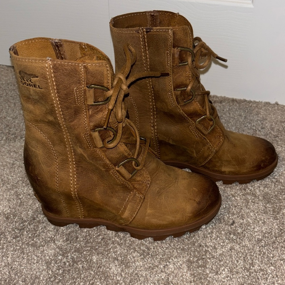 Sorel Hidden Wedge Boots